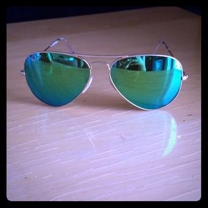Ray Ban Aviator Sunglasses